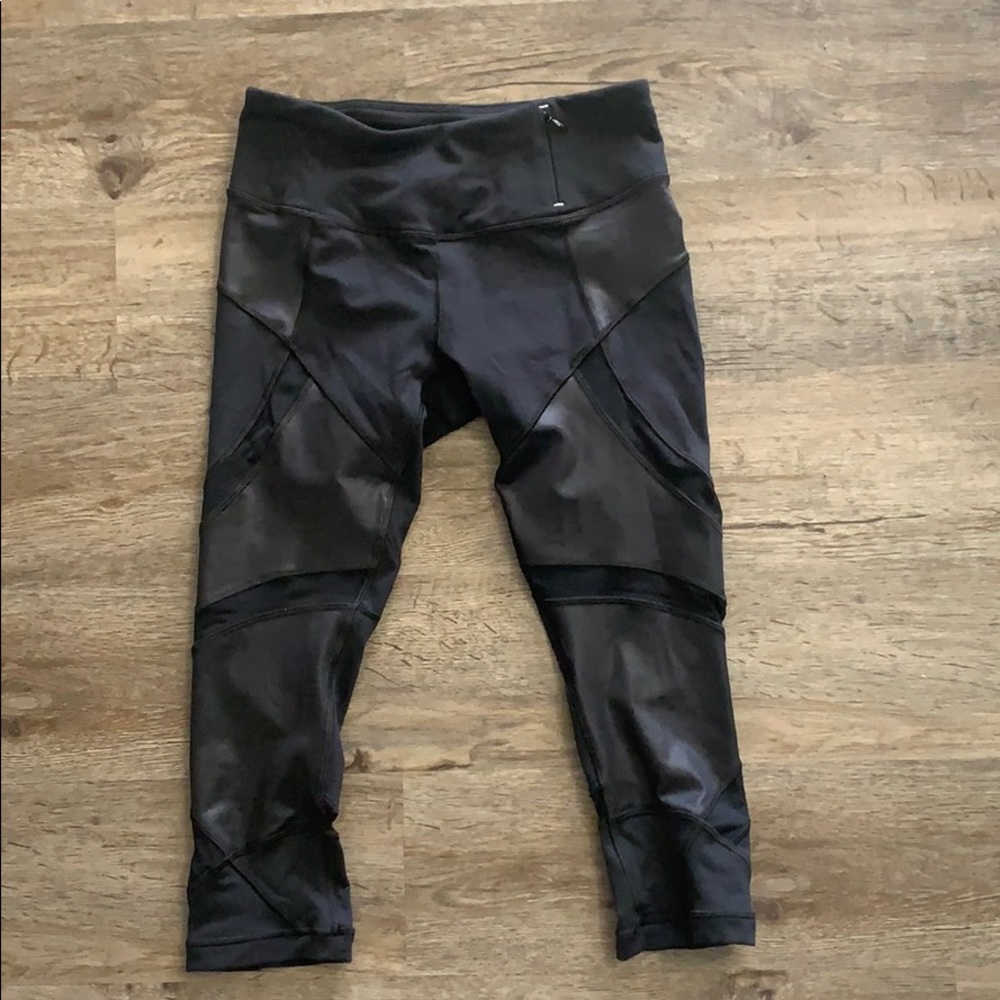 CALIA Moto Crop